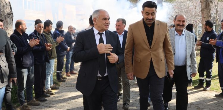 YAHYALI BELEDİYESİ’NDEN İŞÇİLERİNE %85 ZAM