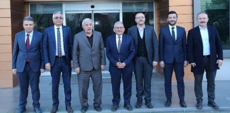 BAŞKAN BÜYÜKKILIÇ, FABRİKA ZİYARETLERİNE DEVAM EDİYOR