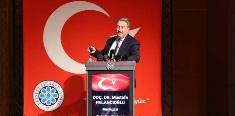 BAŞKAN PALANCIOĞLU MELİKGAZİ’DE 5 YILDA YAPTIĞI REKOR HİZMETLERİNİ KTO’DA ANLATTI