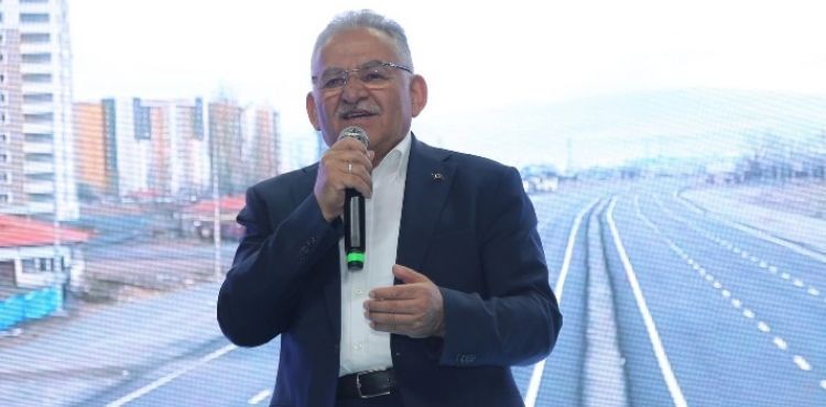 BERBER VE KUAFÖRLER İLE BULUŞAN BAŞKAN BÜYÜKKILIÇ: “BİZ BİRİZ, BERABERİZ”