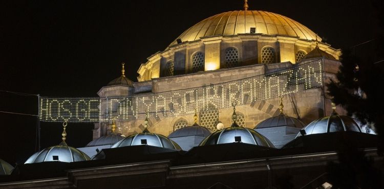 Vakıflar Genel Müdürlüğü Ramazan ayında 81 ilde iftar sofrası kuracak