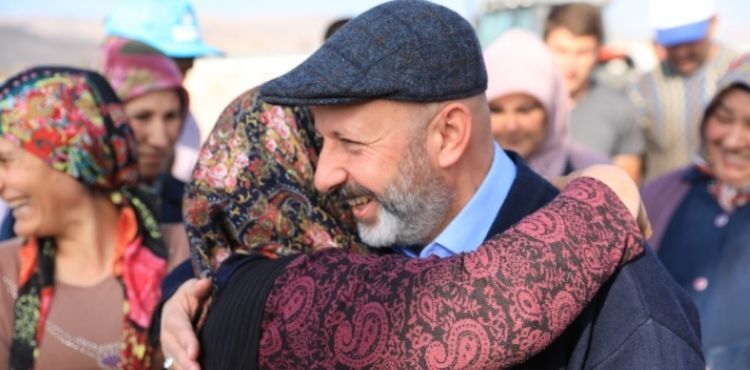 BAŞKAN ÇOLAKBAYRAKDAR, “KADINLARIMIZ, BAŞIMIZIN TACIDIR”