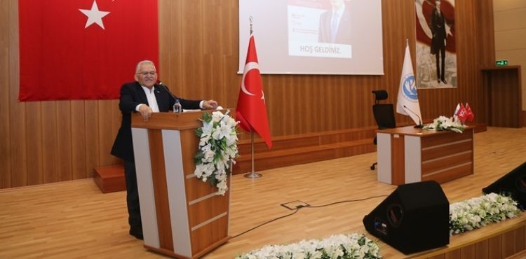 BÜYÜKKILIÇ: “KAYSERİ ÜNİVERSİTESİ, ŞEHRİN YÜZ AKI OLDU”