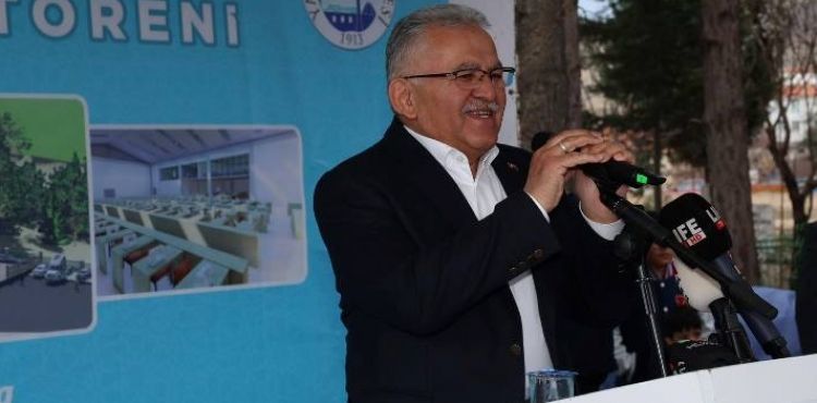 BAŞKAN BÜYÜKKILIÇ, YAHYALI’DA TEMEL ATMA VE AÇILIŞ TÖRENLERİNE KATILDI