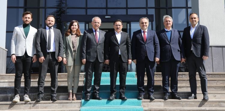 Erciyes Üniversitesi ile Turkuaz Seramik Arasında İş Birliği Protokolü İmzalandı