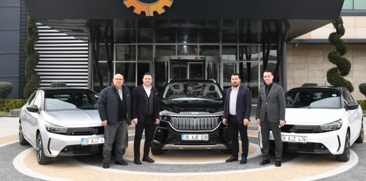 Kayseri OSB Araç Filosuna 3 Yeni Elektrikli Araç Katıldı