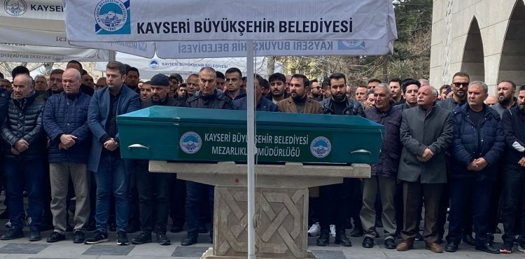 Kazara kendini silahla vuran ve hayatını kaybeden engelli genç defnedildi