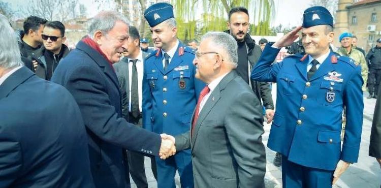 BÜYÜKKILIÇ, ÇANAKKALE ZAFERİ’NİN 109’UNCU YIL DÖNÜMÜ ANMA PROGRAMI’NA KATILDI