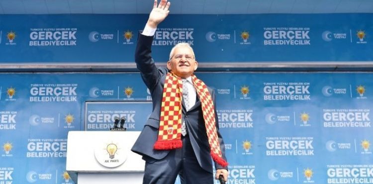 BAŞKAN BÜYÜKKILIÇ’TAN BÜYÜK KAYSERİ MİTİNGİ’NDE “GÜÇ VE DAYANIŞMA” VURGUSU