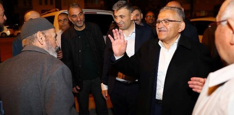 BÜYÜKKILIÇ, RAMAZAN’IN HUZURUNU VATANDAŞLA YAŞAMAYA DEVAM EDİYOR