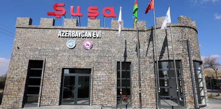 ŞUŞA AZERBAYCAN EVİ'NDE AÇILIŞ HEYECANI