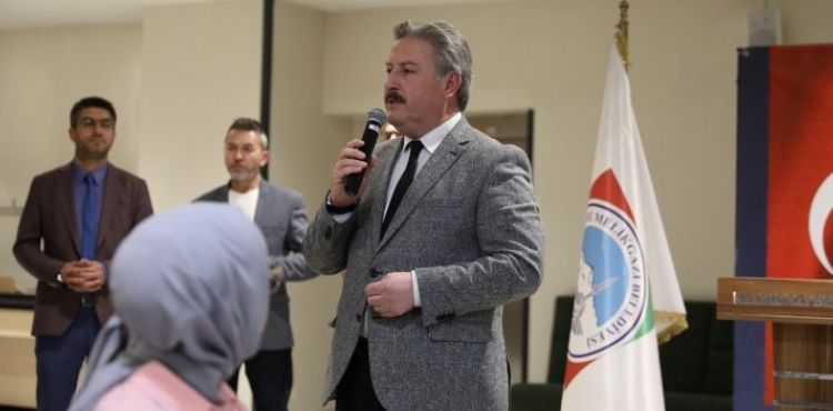 BAŞKAN PALANCIOĞLU, YENİ DÖNEM MECLİS ÜYELERİ VE AİLELERİYLE İLE TANIŞMA PRORGAMINDA BİR ARAYA GELDİ