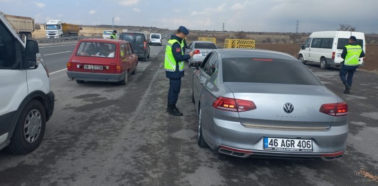 Trafik ekiplerinden bayram tatili denetimleri