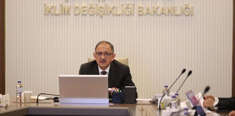 “DEPREM KONUTLARININ TAMAMINI 2025 YILI EYLÜL AYINA KADAR TESLİM EDECEĞİZ”