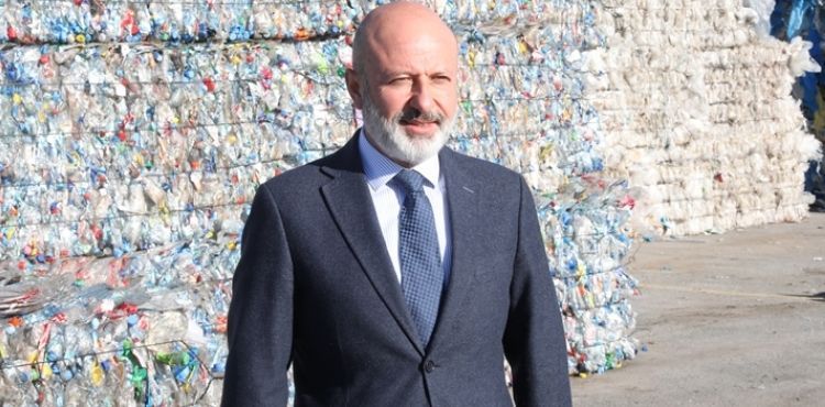 BAŞKAN ÇOLAKBAYRAKDAR, “TÜRKİYE’DE İLK OLAN SİSTEMLE GERİ DÖNÜŞÜME BÜYÜK KATKI SAĞLIYORUZ”