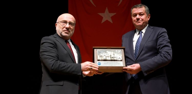 Cumhurbaşkanı Başdanışmanı Prof. Dr. Seyit Sertçelik, Kayseri Üniversitesi'nde Konferans Verdi