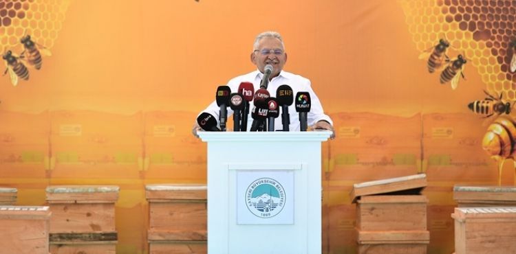 BÜYÜKŞEHİR’İN HOBİM ARICILIK PROJESİ’NDE KURALAR YARIN ÇEKİLİYOR