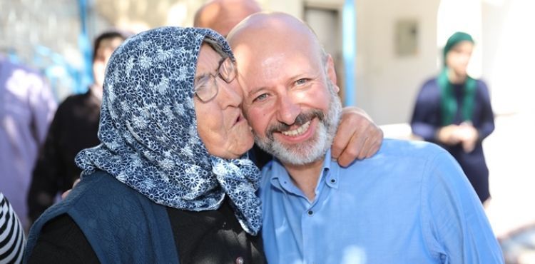 BAŞKAN ÇOLAKBAYRAKDAR, “ANNELERİMİZ, BAŞ TACIMIZDIR”