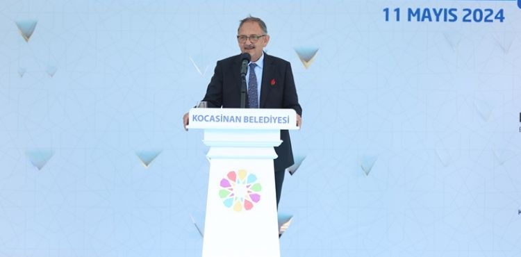 “AK PARTİ İKTİDARINDA DEVRİM NİTELİĞİNDE İŞLER YAPILDI”