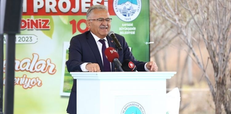 BÜYÜKŞEHİR’İN MERA VASFI KAZANDIRDIĞI 600 DEKAR ALAN 6 AYDA YEŞİLE BÜRÜNDÜ