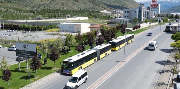BAŞKAN BÜYÜKKILIÇ’A İSTİHDAM FUARINA “ÜCRETSİZ ULAŞIM” TEŞEKKÜRÜ