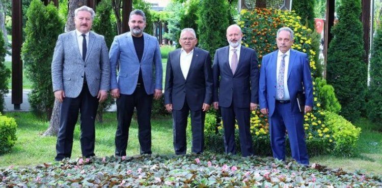 BÜYÜKKILIÇ’TAN BAŞKANLARLA DEĞERLENDİRME TOPLANTISI