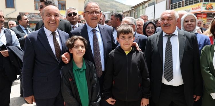 ÇEVRE, ŞEHİRCİLİK VE İKLİM DEĞİŞİKLİĞİ BAKANI MEHMET ÖZHASEKİ, MEMLEKETİ KAYSERİ’NİN PINARBAŞI İLÇESİNDE KONUŞTU: