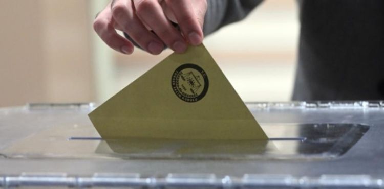 Pınarbaşı'nda yeniden seçimlerle oy kullanma işlemi başladı
