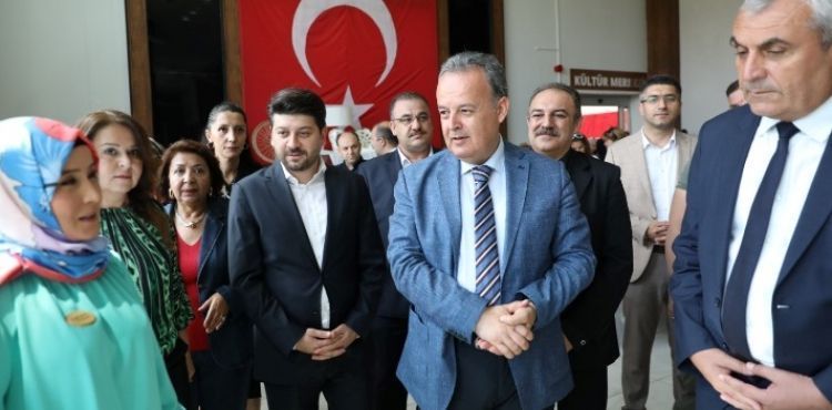 MELİKGAZİ BELEDİYESİ MELMEK SERGİSİNİN AÇILIŞI YAPILDI