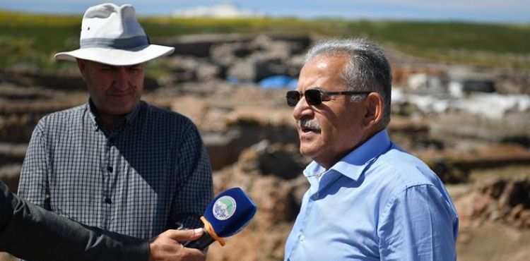 BAŞKAN BÜYÜKKILIÇ, KÜLTEPE’DE 76’NCI YIL KAZI ÇALIŞMA SEZONUNU BAŞLATTI