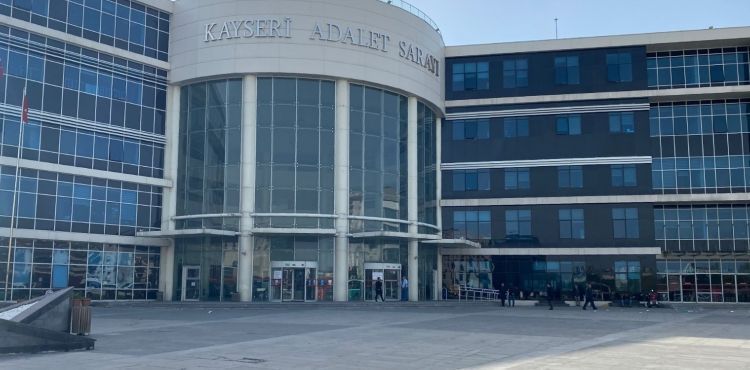 Motosikleti yağmaladığı gerekçesiyle yargılanan şahıs suçlamayı reddetti