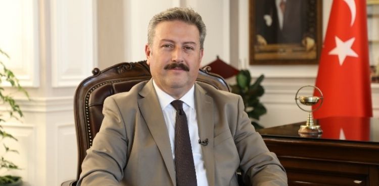 BAŞKAN PALANCIOĞLU’NDAN KURBAN BAYRAMI VE BABALAR GÜNÜ MESAJI