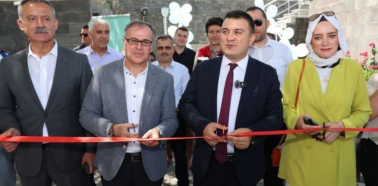 BAŞKAN ÖZDOĞAN,