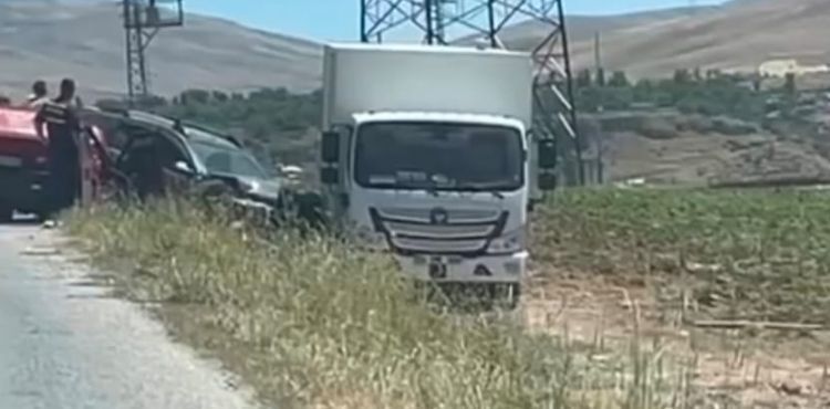 Bünyan yolunda 3 aracın karıştığı trafik kazası meydana geldi