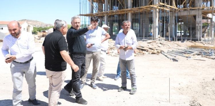 MELİKGAZİ BELEDİYESİ YUNUS EMRE CAMİ HIZLA YÜKSELİYOR