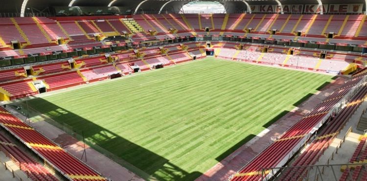 BÜYÜKŞEHİR, RHG ENERTÜRK ENERJİ STADYUMU’NDAKİ ÇİM SERİM İŞLEMİNİ TAMAMLADI