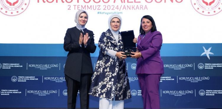 Emine Erdoğan'dan Kayseri'ye ödül