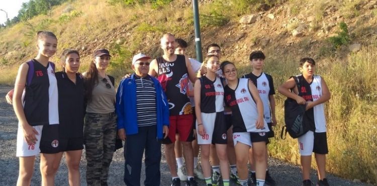 BAŞKAN BÜYÜKKILIÇ'TAN GENÇLERLE “SABAH YÜRÜYÜŞÜ” BULUŞMASI