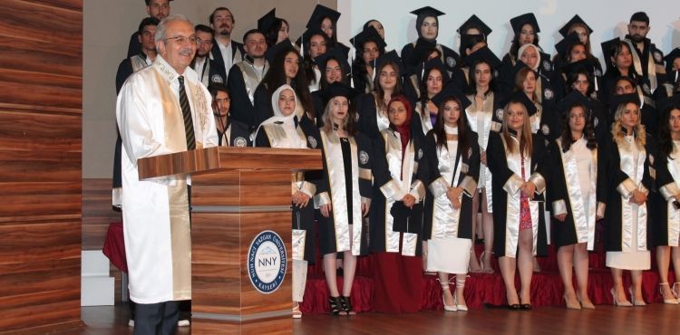 NNYÜ, YENİ MİMAR VE İÇ MİMARLARI MEZUN ETTİ