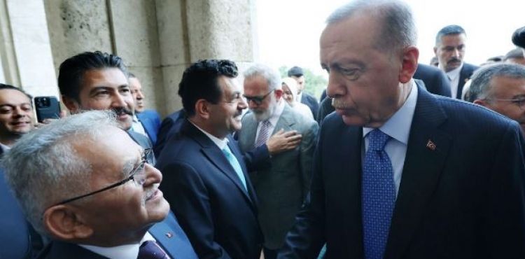 BAŞKAN BÜYÜKKILIÇ, CUMHURBAŞKANI ERDOĞAN İLE GÖRÜŞTÜ, KAYSERİLİLERE SELAMLARINI İLETTİ