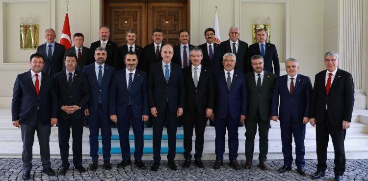 Çopuroğlu, Kurtulmuş'u ziyaret etti; yasaları görüştü