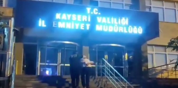 Kesinleşmiş hapis cezası bulunan şahıs aracında uyuşturucuyla yakalandı