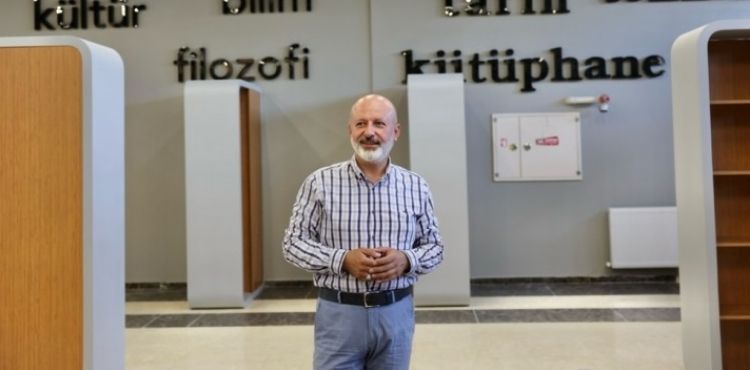 BAŞKAN ÇOLAKBAYRAKDAR, “KİTAPSEVERLERİ CEZBEDECEK, FARKLI BİR KÜTÜPHANE KAZANDIRIYORUZ”