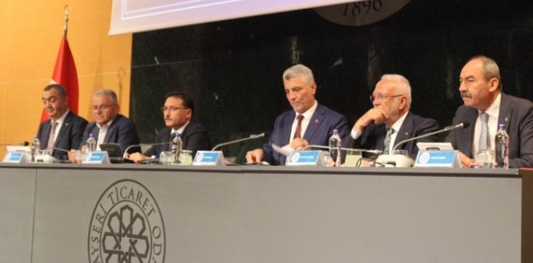 Bakan Bolat’tan Kayserili esnafa müjde