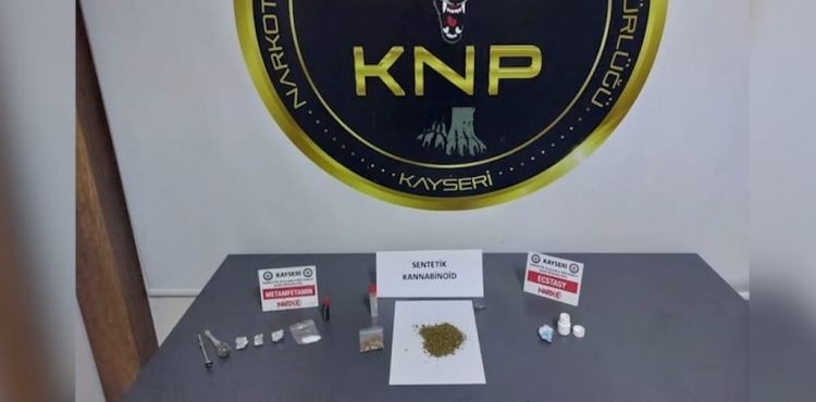 Uyuşturucu madde ticareti yapan 9 şüpheli yakalandı