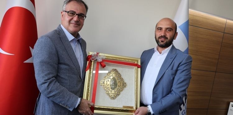 AK PARTİ KAYSERİ MELİKGAZİ İLÇE BAŞKANLIĞI’NDAN BAŞKAN ÖZDOĞAN’A ANLAMLI ZİYARET