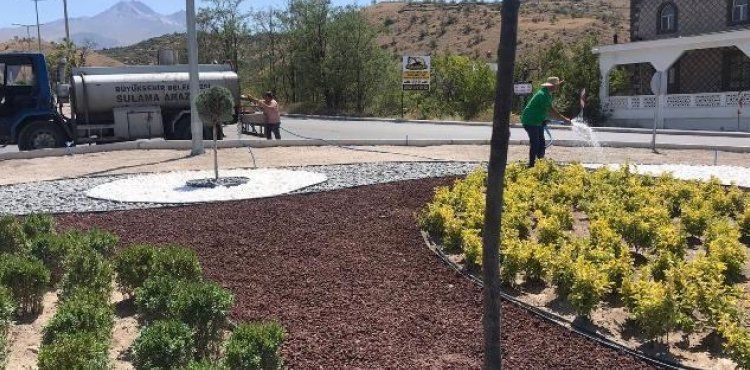 KAYSERİ BÜYÜKŞEHİR’DEN “KURU PEYZAJ” UYGULAMALARI