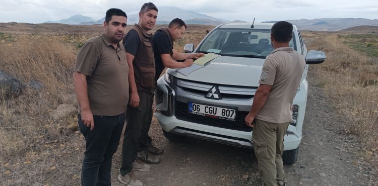 Yasa dışı av yapan avcılara ceza kesildi