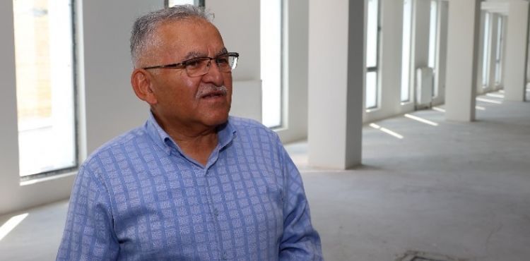BÜYÜKKILIÇ’IN İNSAN ODAKLI PROJELERİNDEN TALAS SOSYAL YAŞAM MERKEZİ, AÇILIŞ İÇİN GÜN SAYIYOR