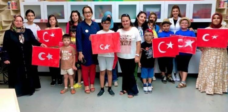 BÜYÜKŞEHİR’DEN, ÖZEL ÖĞRENCİLERE HAYVANAT BAHÇESİ VE BİLİM MERKEZİ ETKİNLİKLERİ